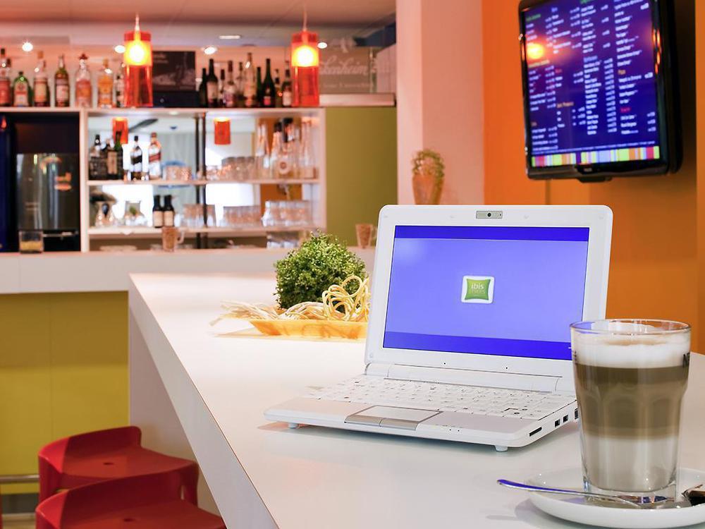 Ibis Styles Duesseldorf-Neuss Hotel Restaurant foto