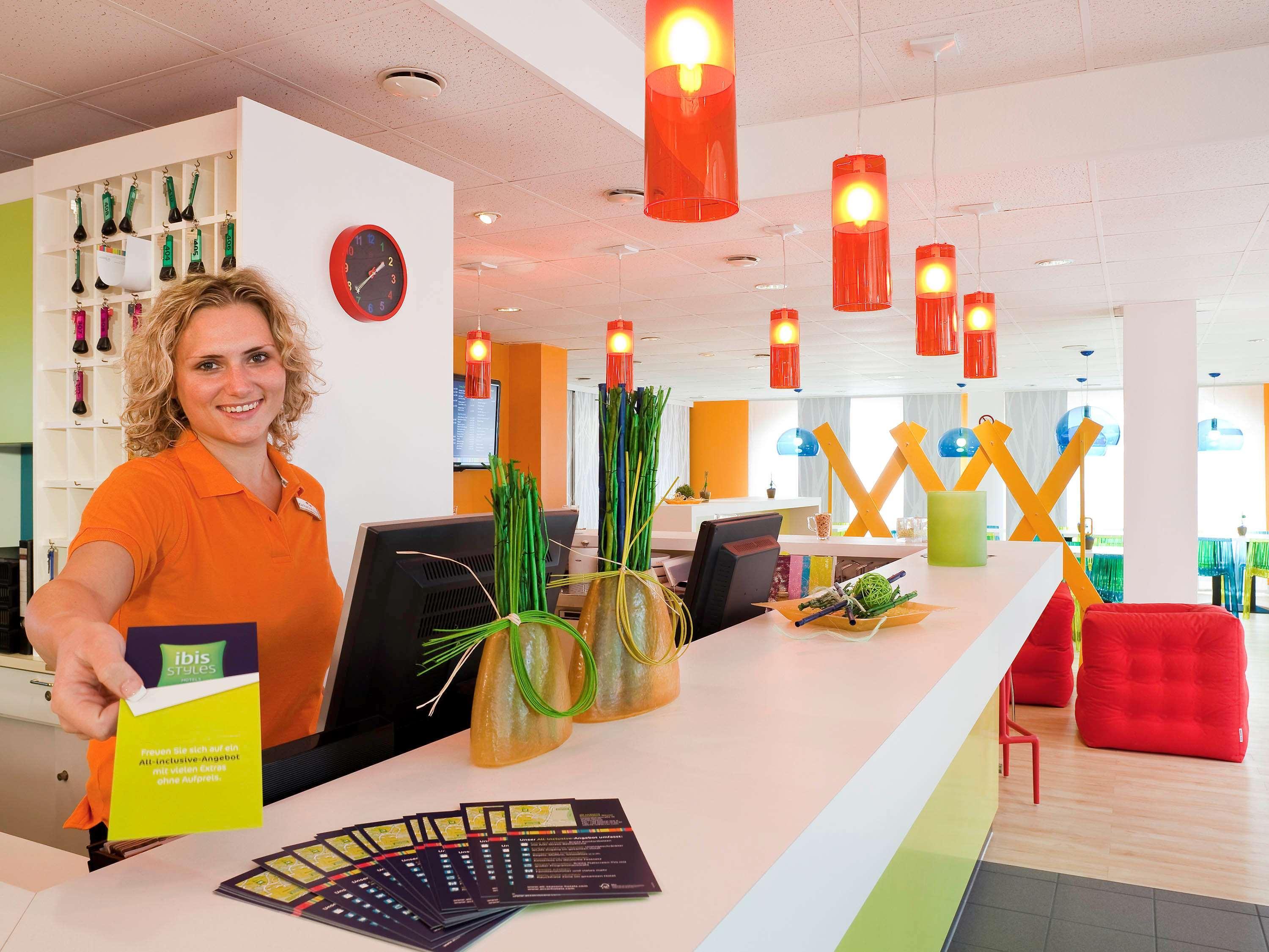 Ibis Styles Duesseldorf-Neuss Hotel Exterior foto